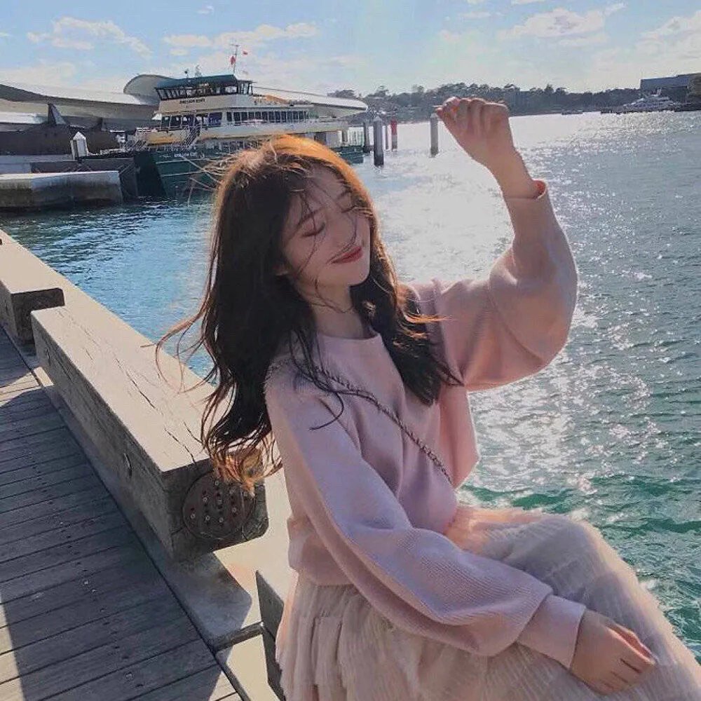 去阿布贾的最后航班海报